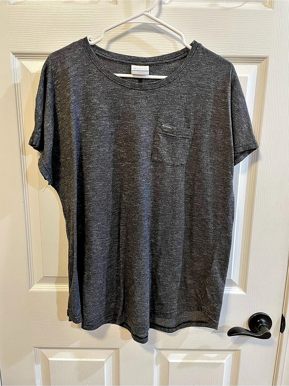 Columbia Women’s XXL Gray Heather Pocket T-Shirt